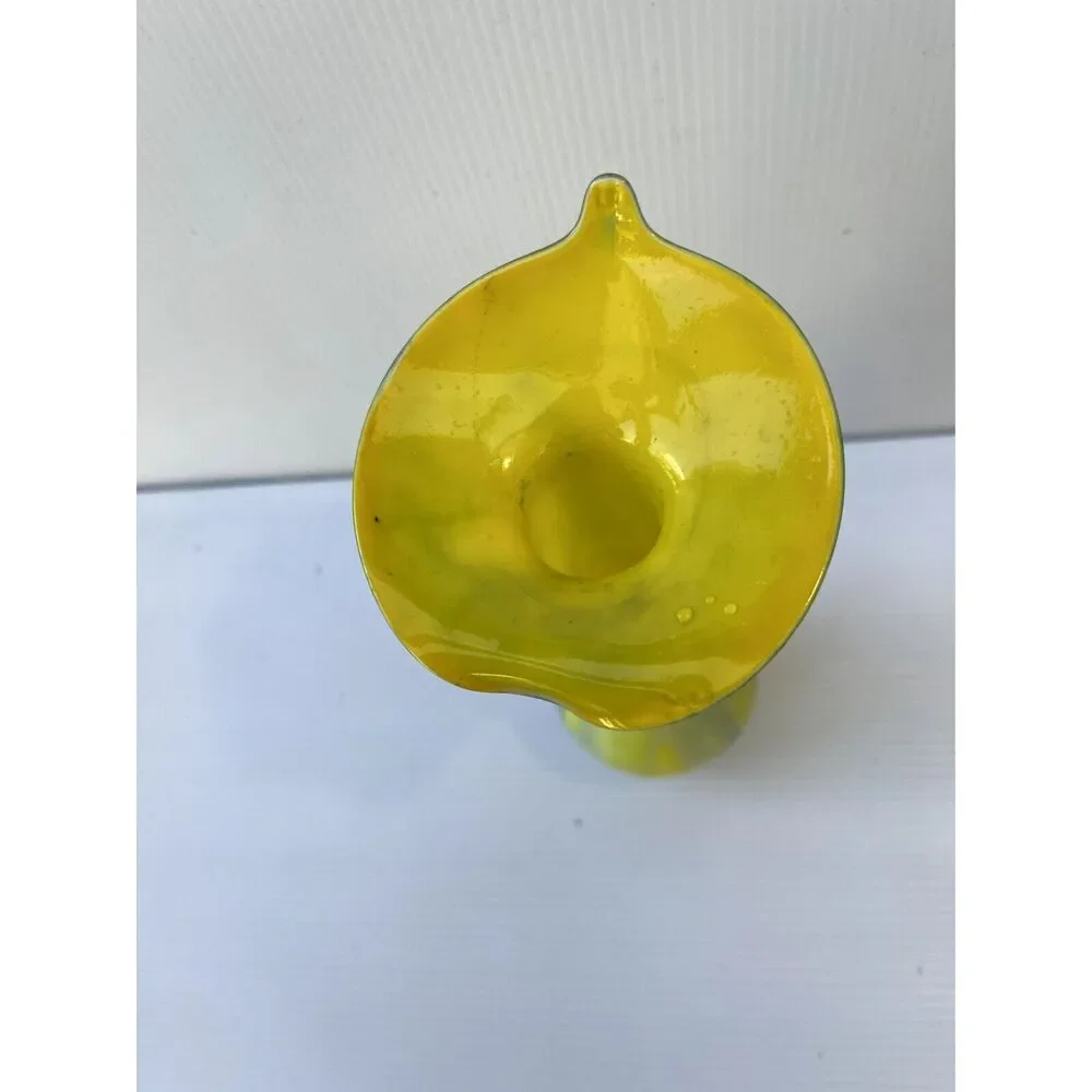 Bud Vase Jack in the Pulpit Vintage Yellow Green Hand Blown Art Glass